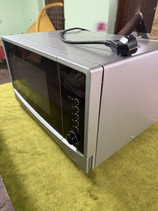 Микроволновка электролюкс