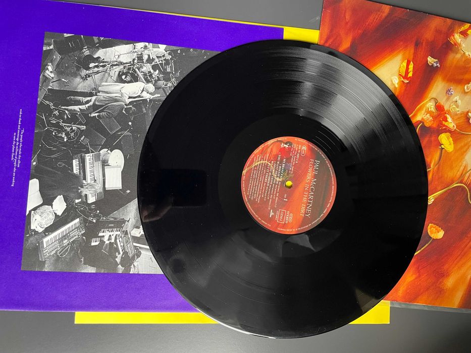 Paul  MC Cartney  -Flovers in