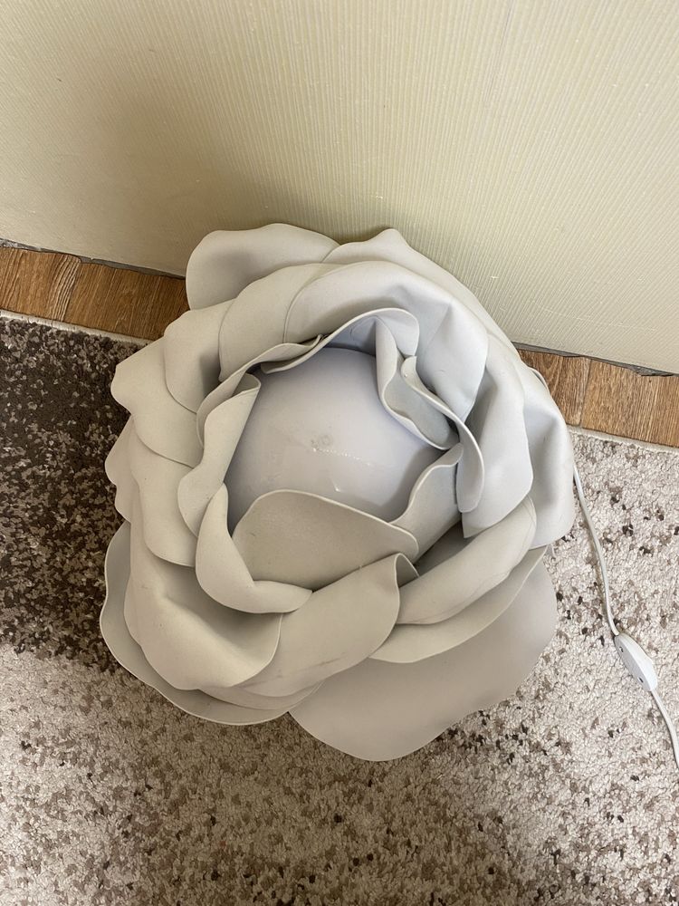 Лампа декоративна ручної роботи троянда