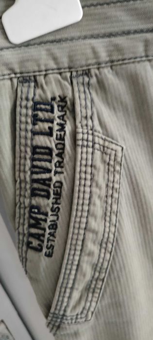 Spodenki szorty męskie marki Camp David Green