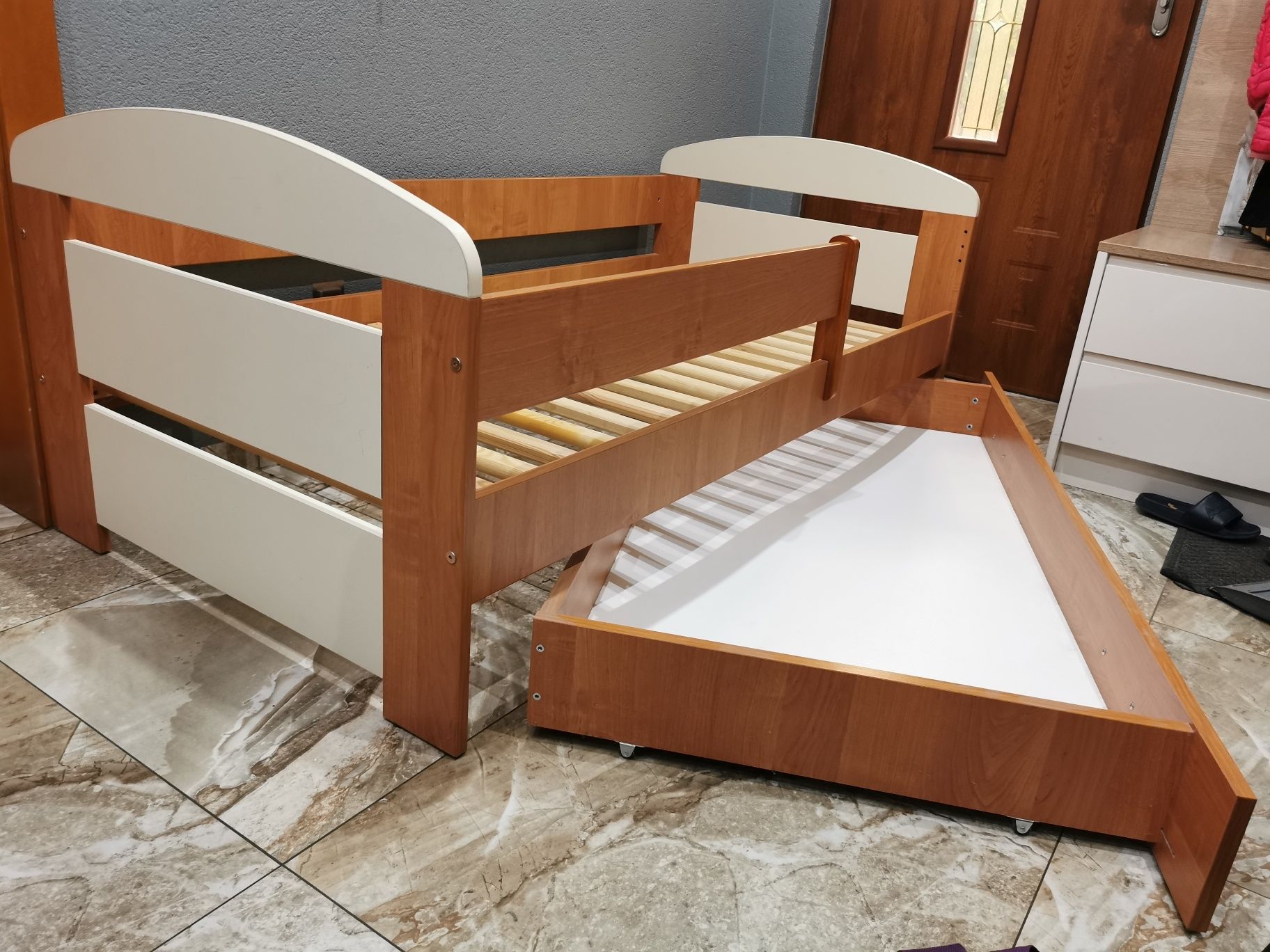Łóżko dziecięce 80x160 z szufladą