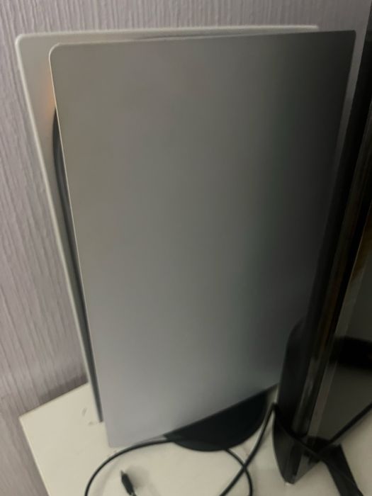 Продам свій PS 5