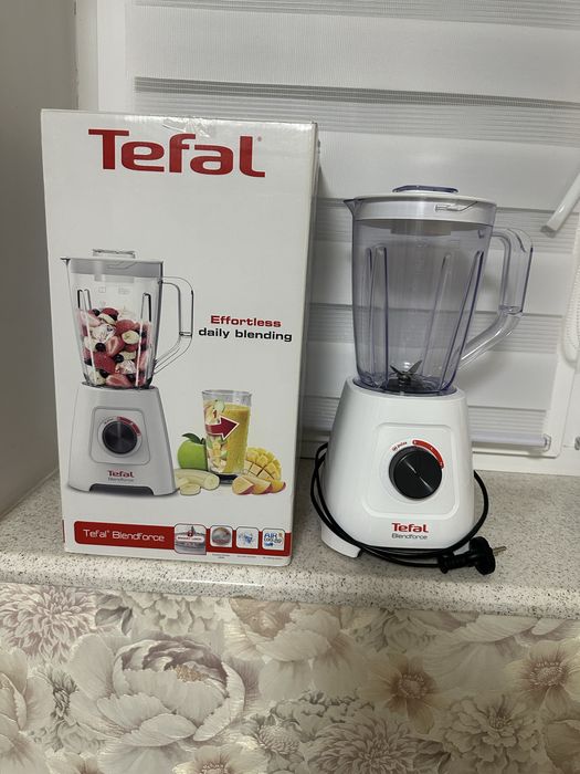Продам блендер Tefal