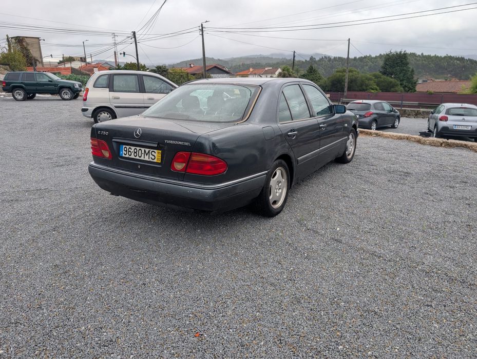Mercedes e 250 turbodiesel nacional