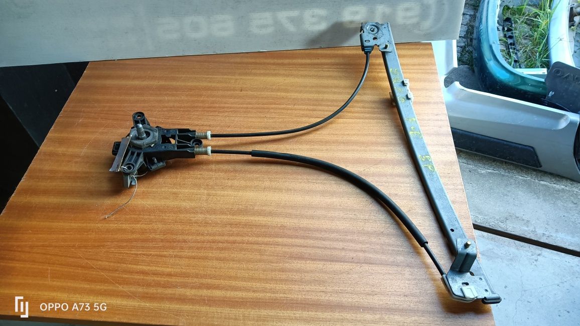 Elevador de vidro Peugeot 106 / citroen saxo