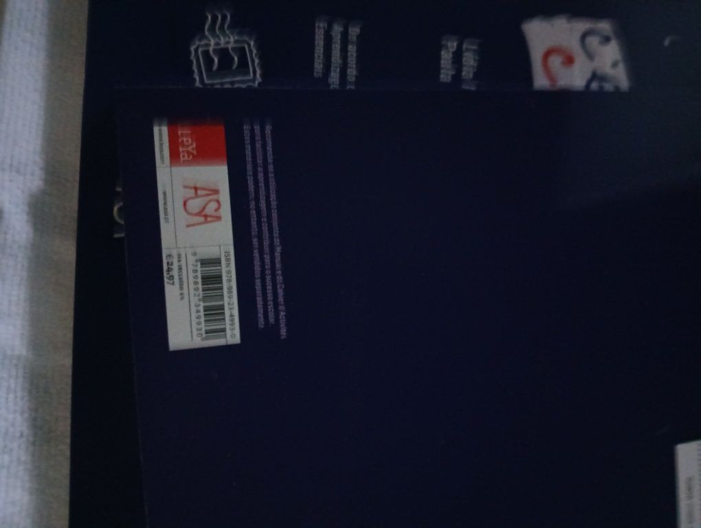 Manual e caderno de atividades francês 7 ano C'est cool novo!