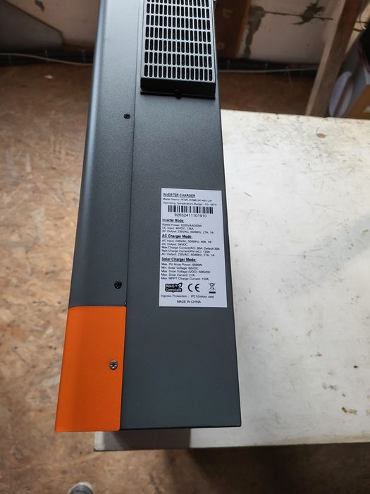 Гібрідний інвертор PowMR 6200 w  LIP (48V)(6,2 кВт)