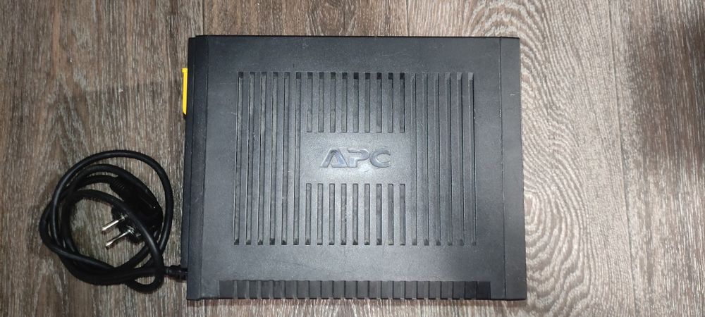 Продам НЕ рабочий ИБП APC BX650CI-RS!