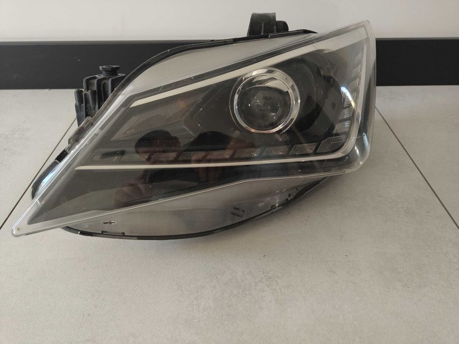 Reflektor Lewy XENON Seat IBIZA IV  LED Europa
