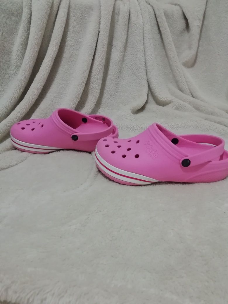 Клоги, кроксы Crocs J 1, р 31-32