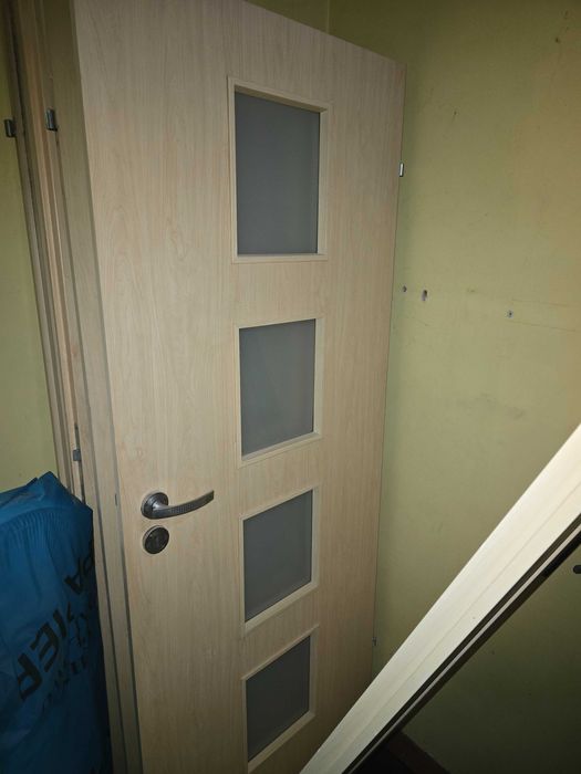 Drzwi Wewnętrzne klika sztuk 80 i 70 cm TANIO