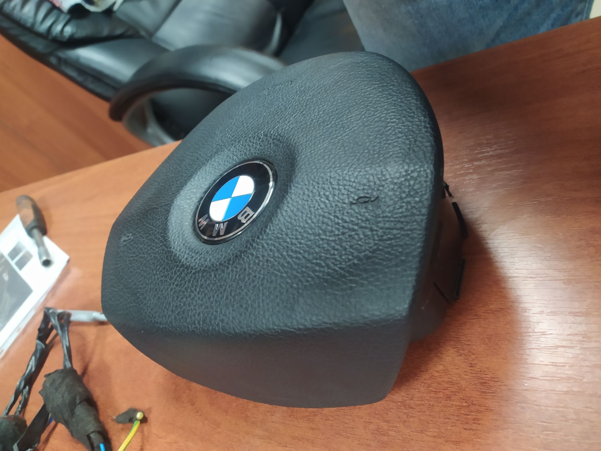 Кришка подушки AIRBAG руля BMW 3 5 7