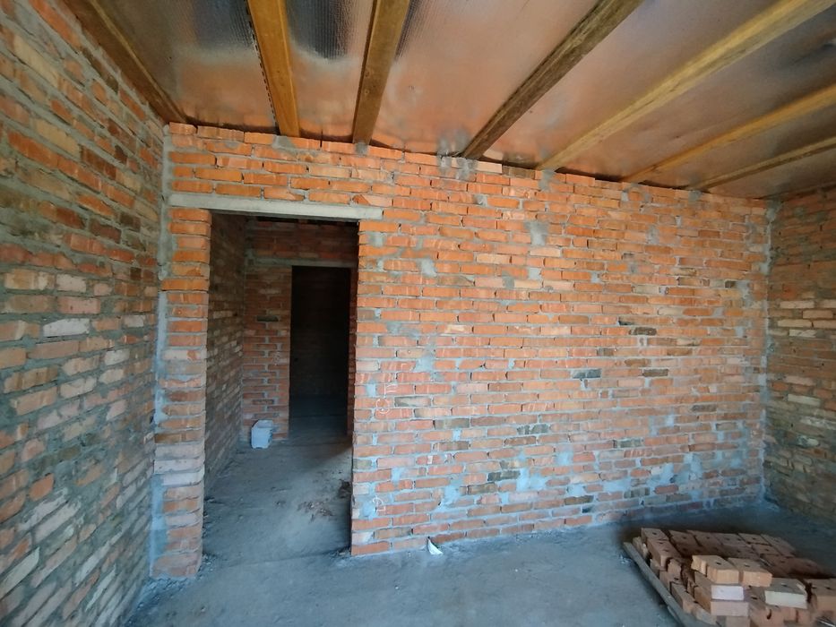 Продаж 2 поверхового таунхауса