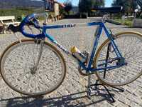 Bicicleta vintage ETiEL...estado imaculada pronta a rolar.