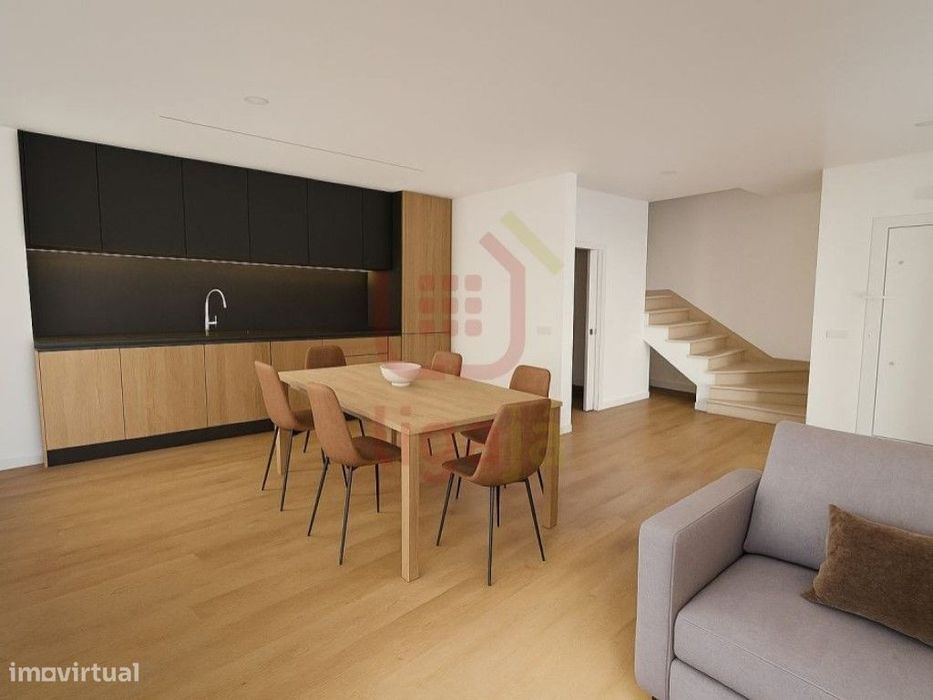 Moradia T2 - Centro de Ourém!