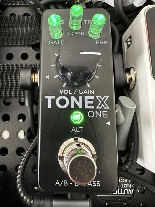 IK Multimedia Tonex One