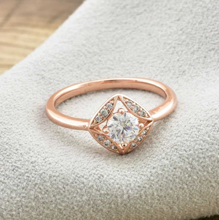 Кольцо, размер 19