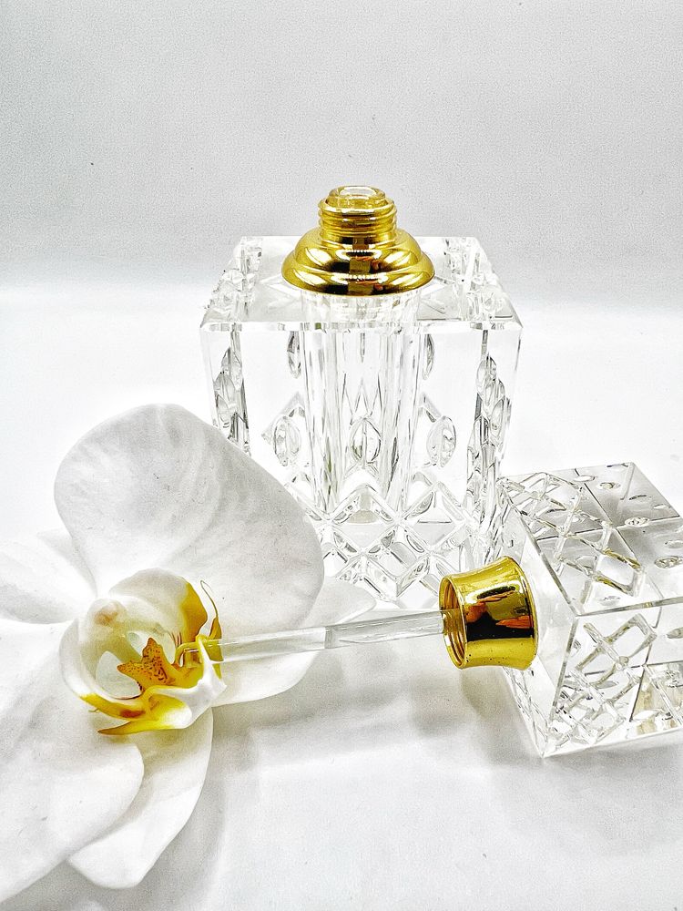Kryształowa butelka do perfum w olejku, gadżet