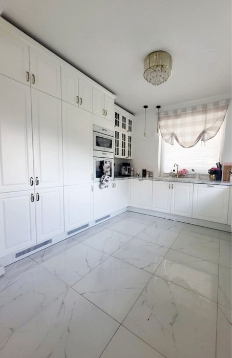 Meble na wymiar – Kuchnie i Szafy | Pomiar + Wycena ZA DARMO!