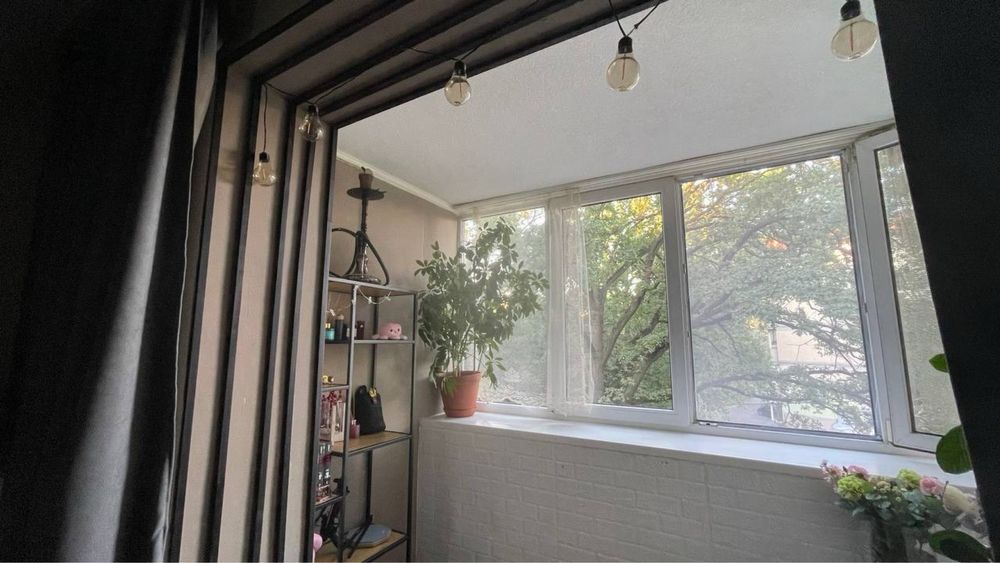 Продам 3к квартиру, вул. Синьоозерна, 4а, Святошино