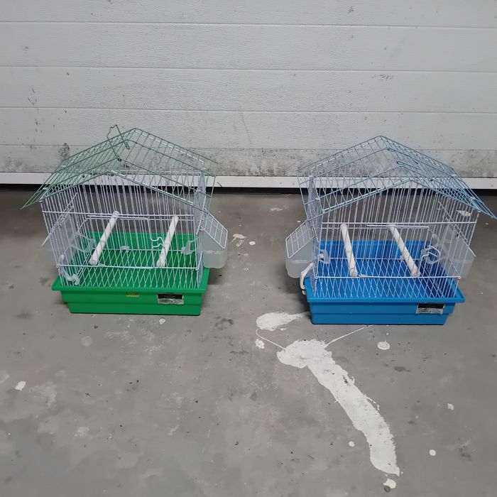 Gaiolas para pássaros pequenos 5 euros cada