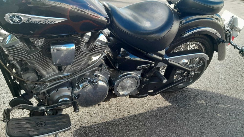 Vende-se Yamaha XV 1600