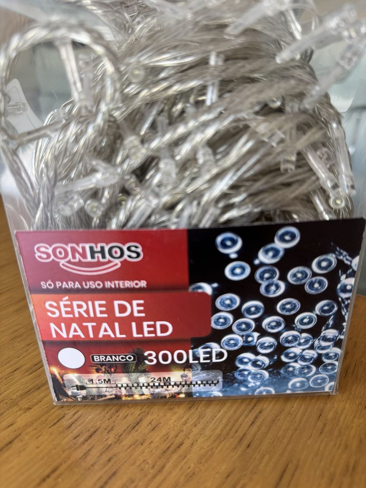 Luzes Natal Led - 300Led - 24M