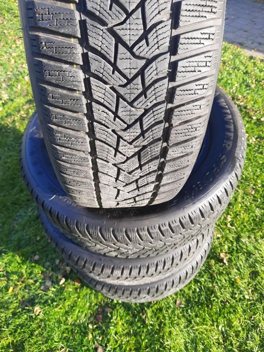 Sprzedam 4 sztuki opon Dunlop