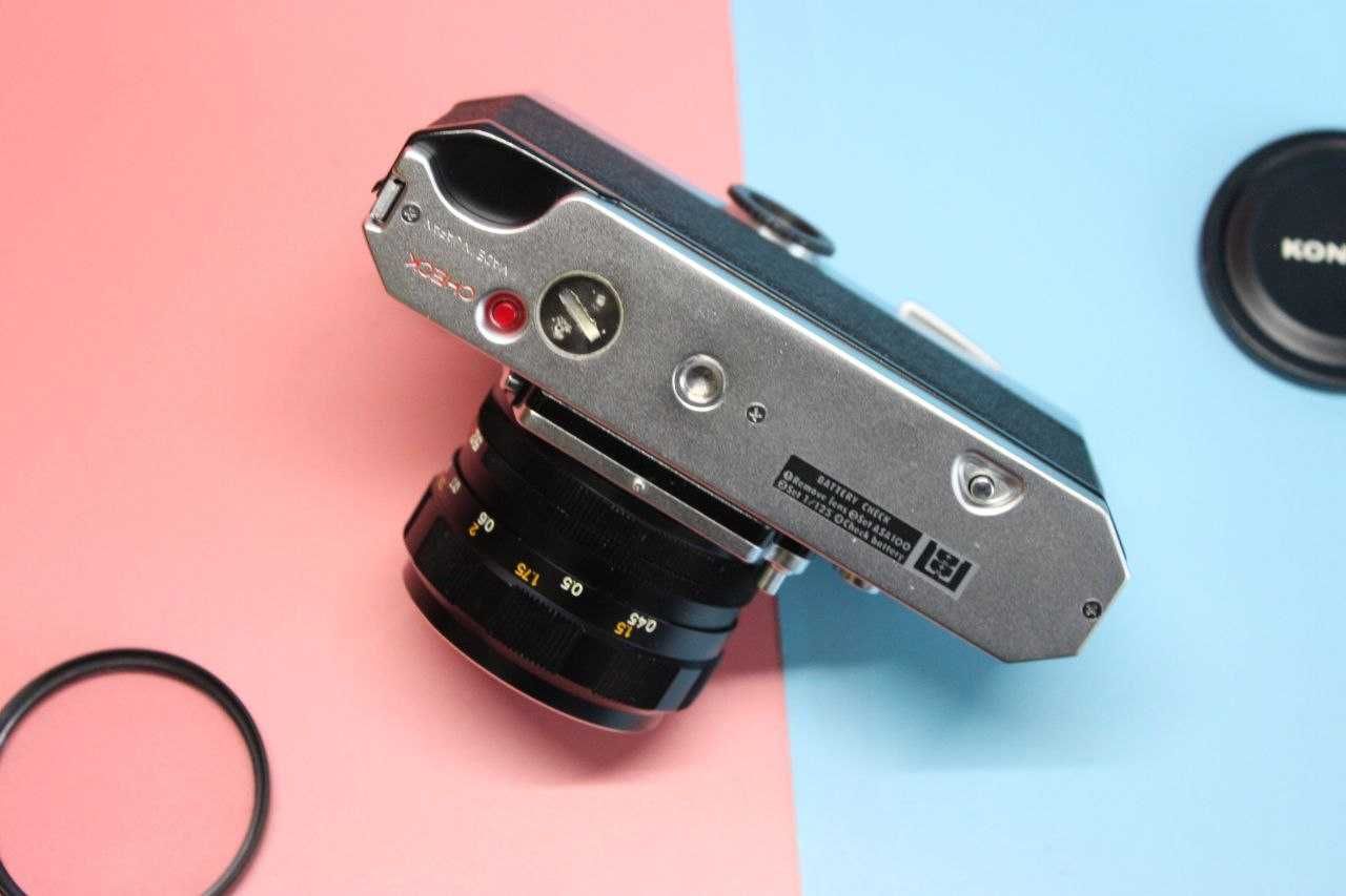 Фотокамера Konica Autoreflex T + Обєктив Konica Hexanon 52mm f/1.8