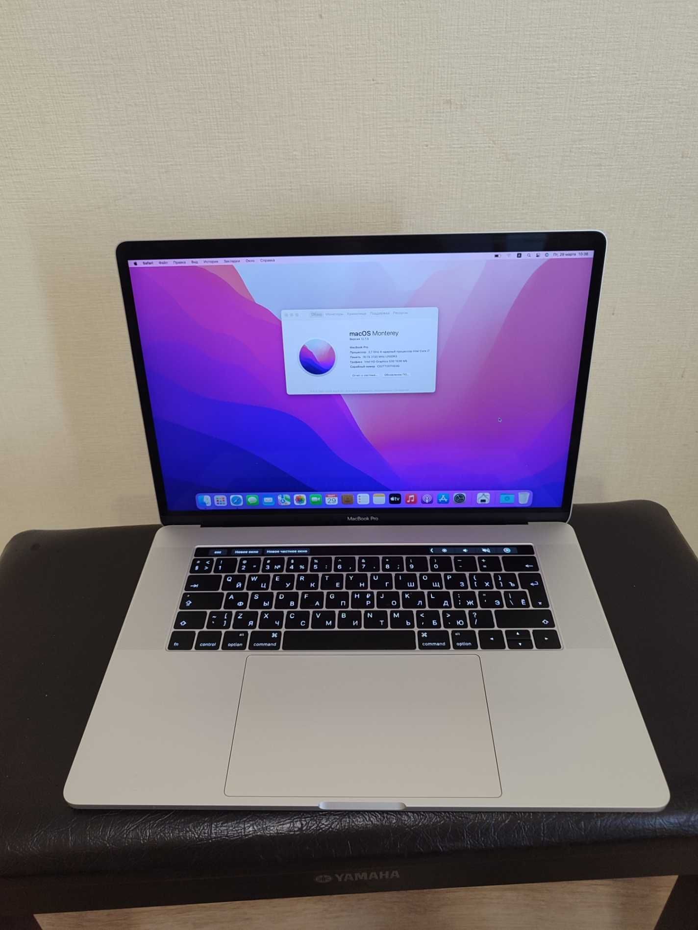 macbook 15 pro 1707 i7/16/512/R455/2 цикла батарея