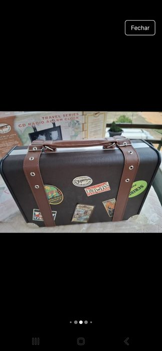 Rádio,  alarme e leitor de CDs NOVO