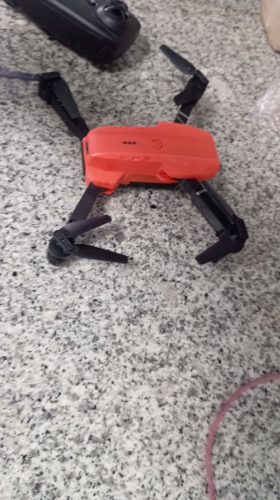 Drone como novo com camara