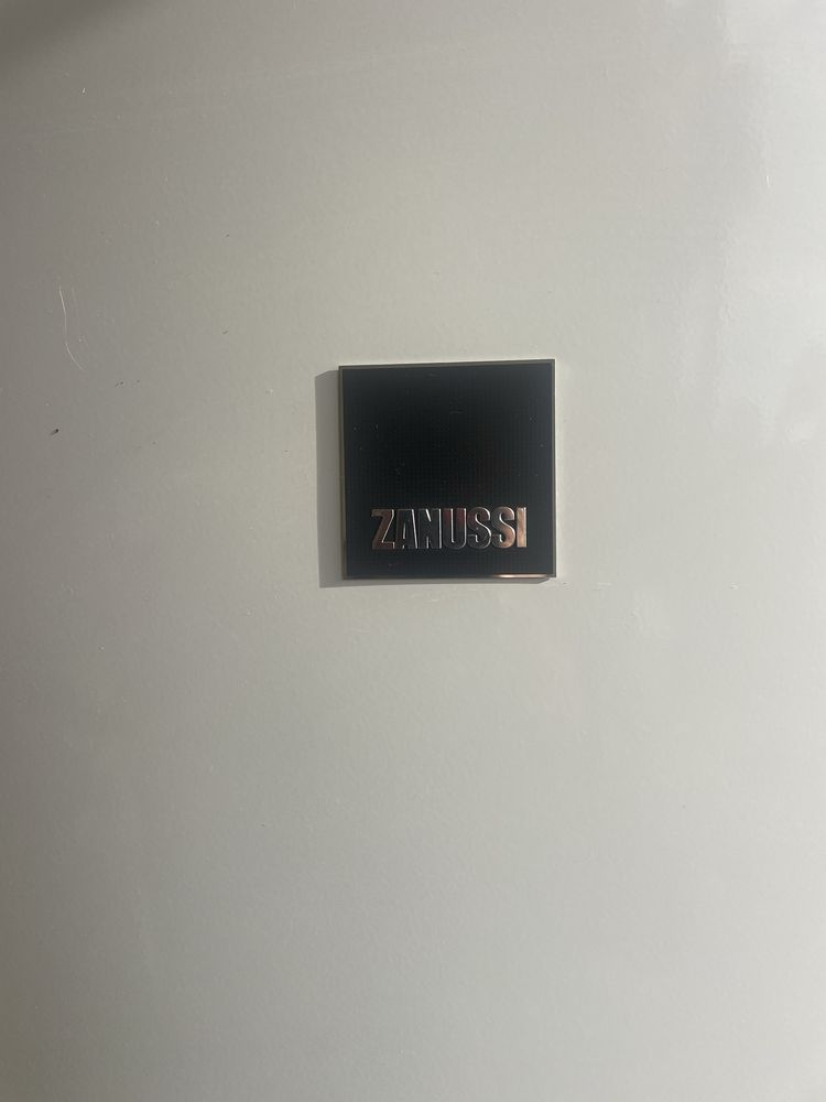 Vendo frigorifico zanussi