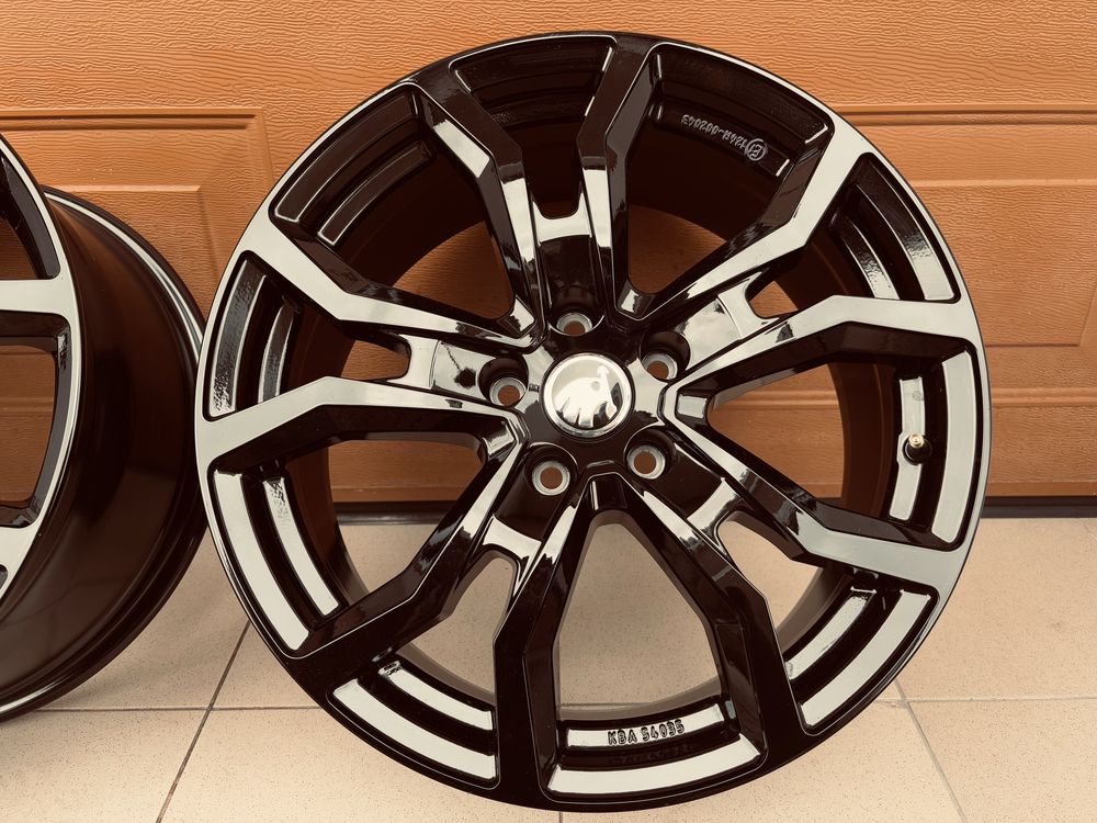 Felgi Koła 18" 5x112 SKODA VOLKSWAGEN • • PIĘKNE • •