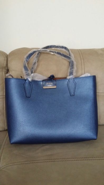 Torebka Guess Bobbi Shopper