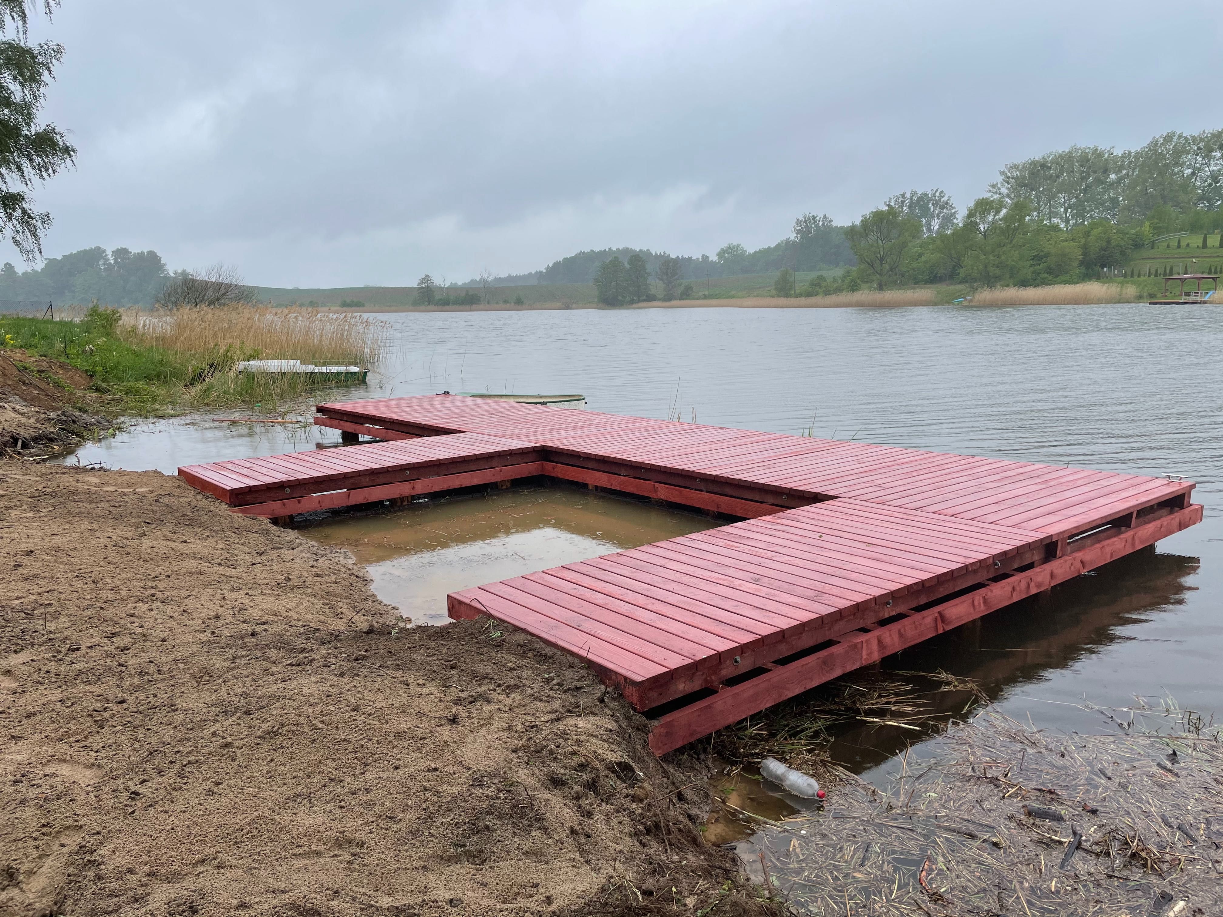 budowa pomostów, wbijanie pali, kafar, umocnienia brzegów,refuler