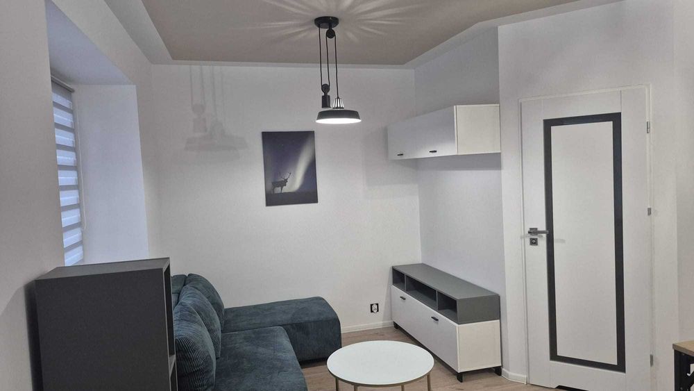 Nowa, nowoczesna kawalerka z oddzielną sypialnią na Śródmieściu