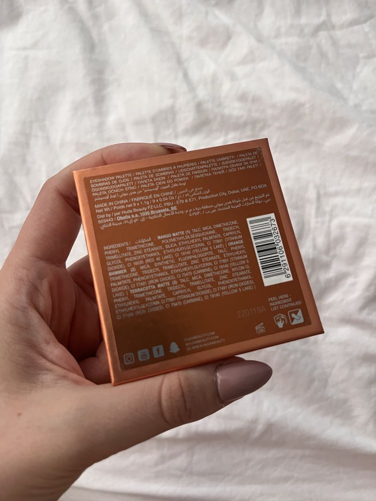 Paleta cieni Huda Beauty Topaz Obsession