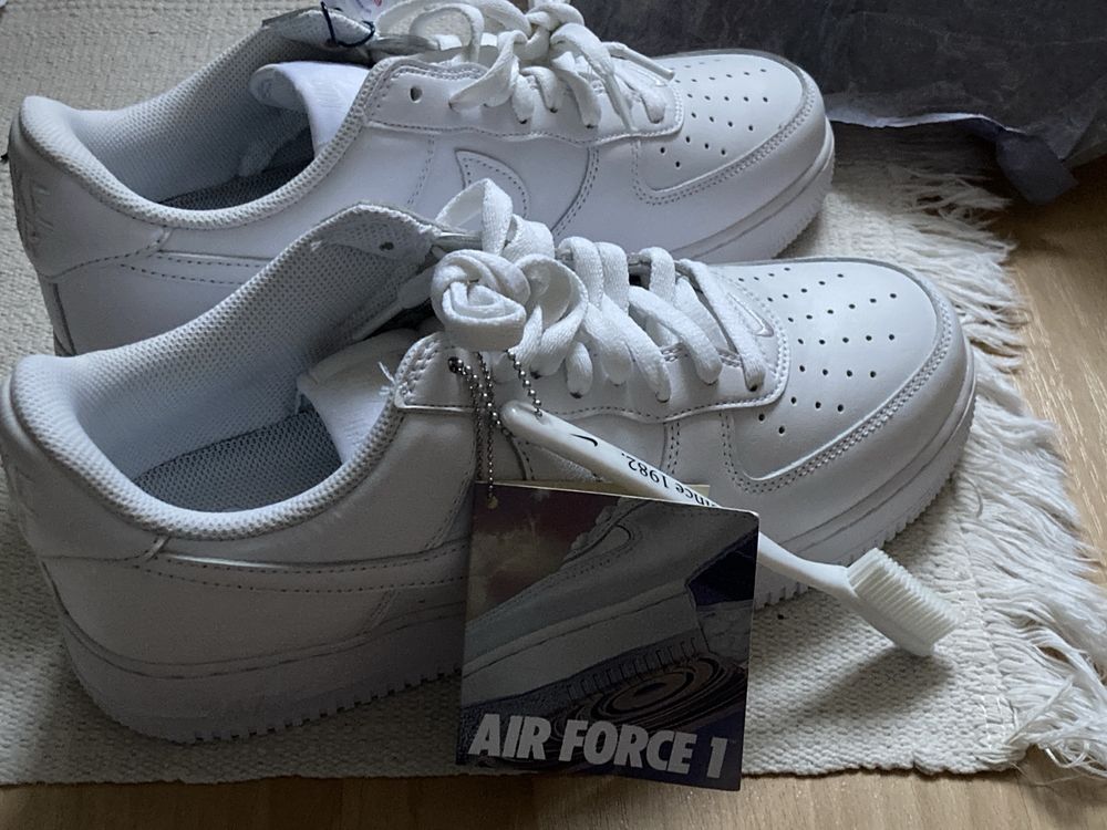 NOWE Nike Air Force 1 Anniversary Color Month Retro Triple White 45 29