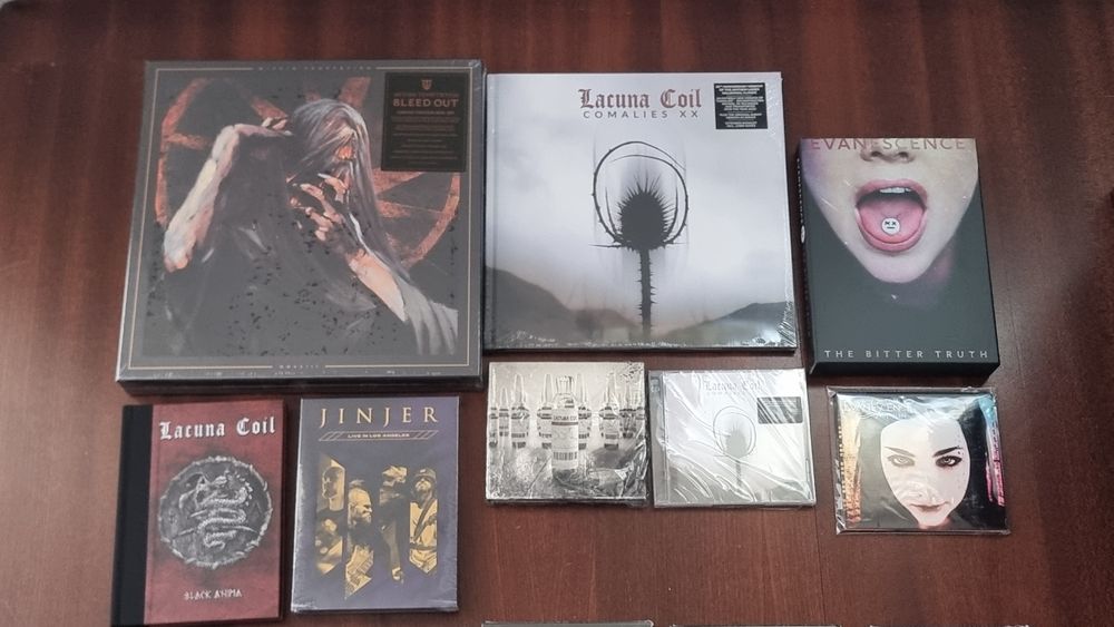 CDs, Vinyl, DVD música