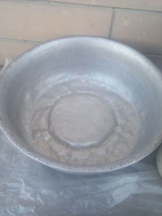 Миска алюмінієва