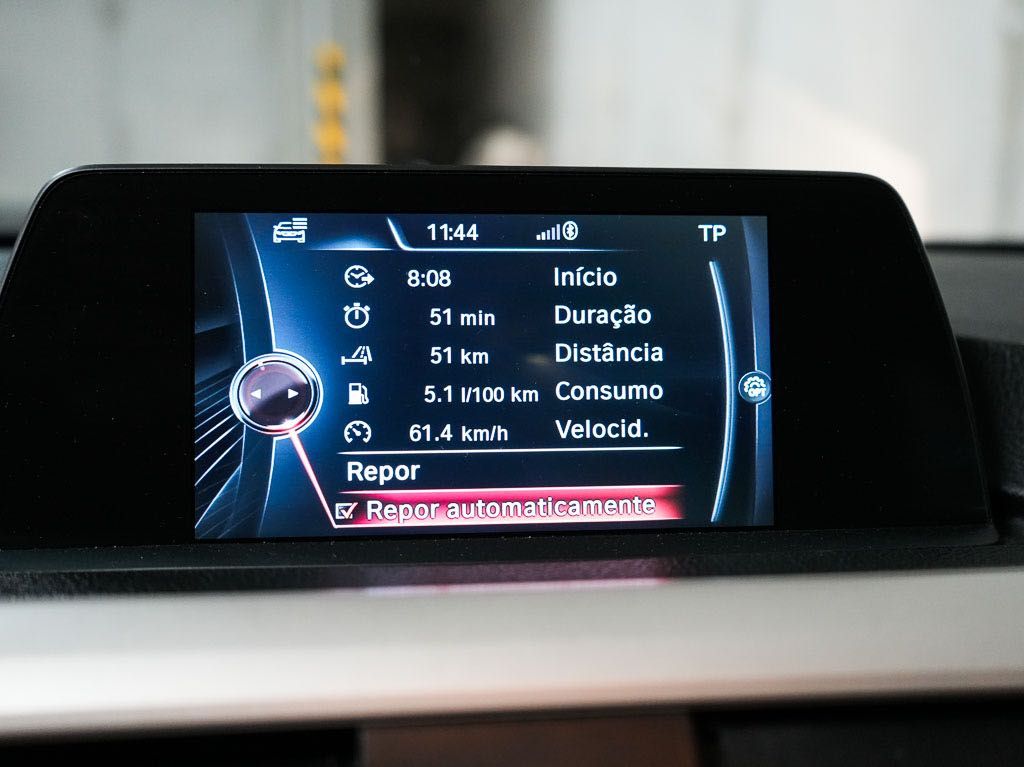 BMW 318d Automático
