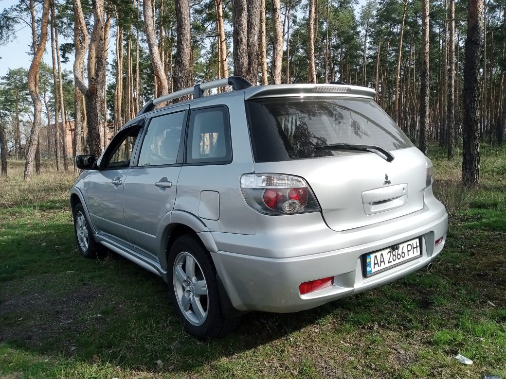 Продам Mitsubishi Outlander