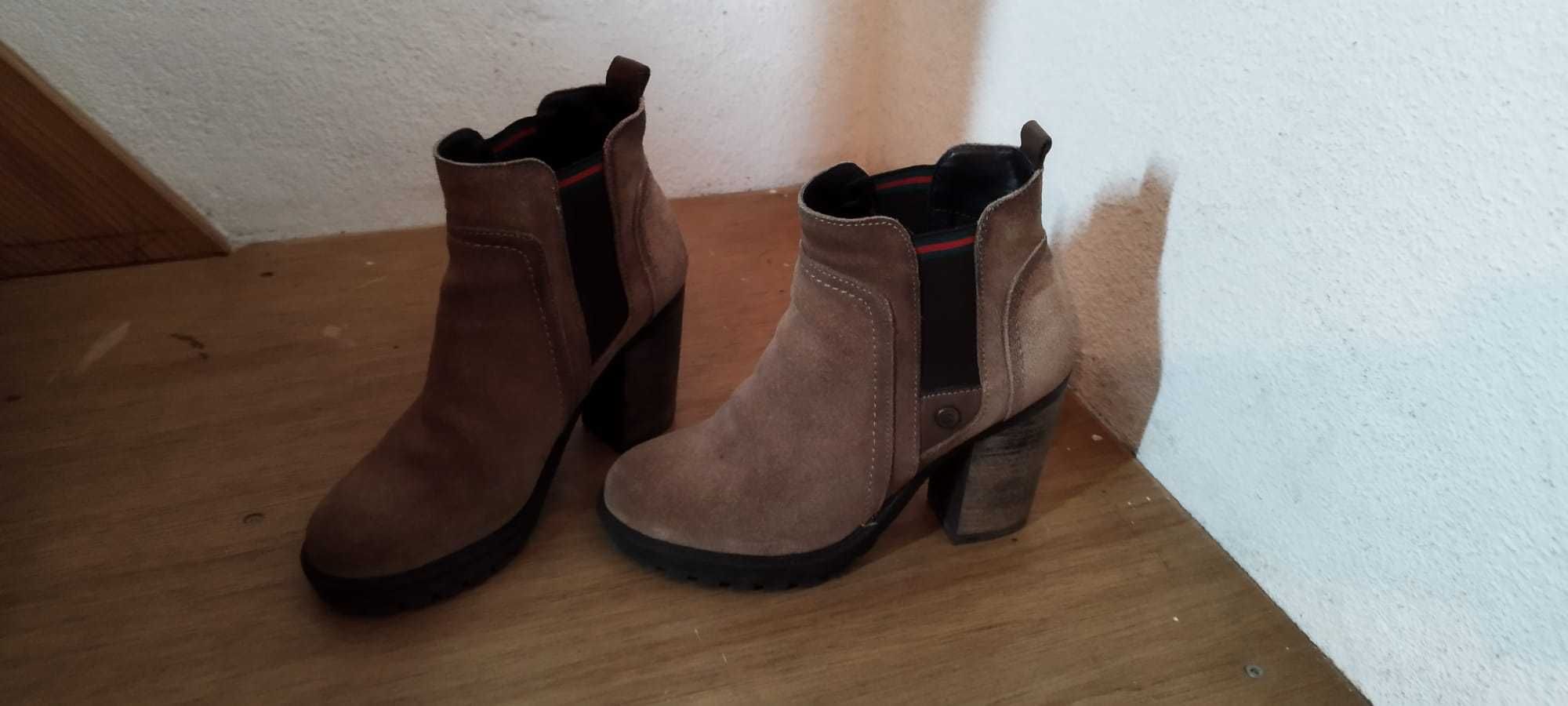 Botins de senhora