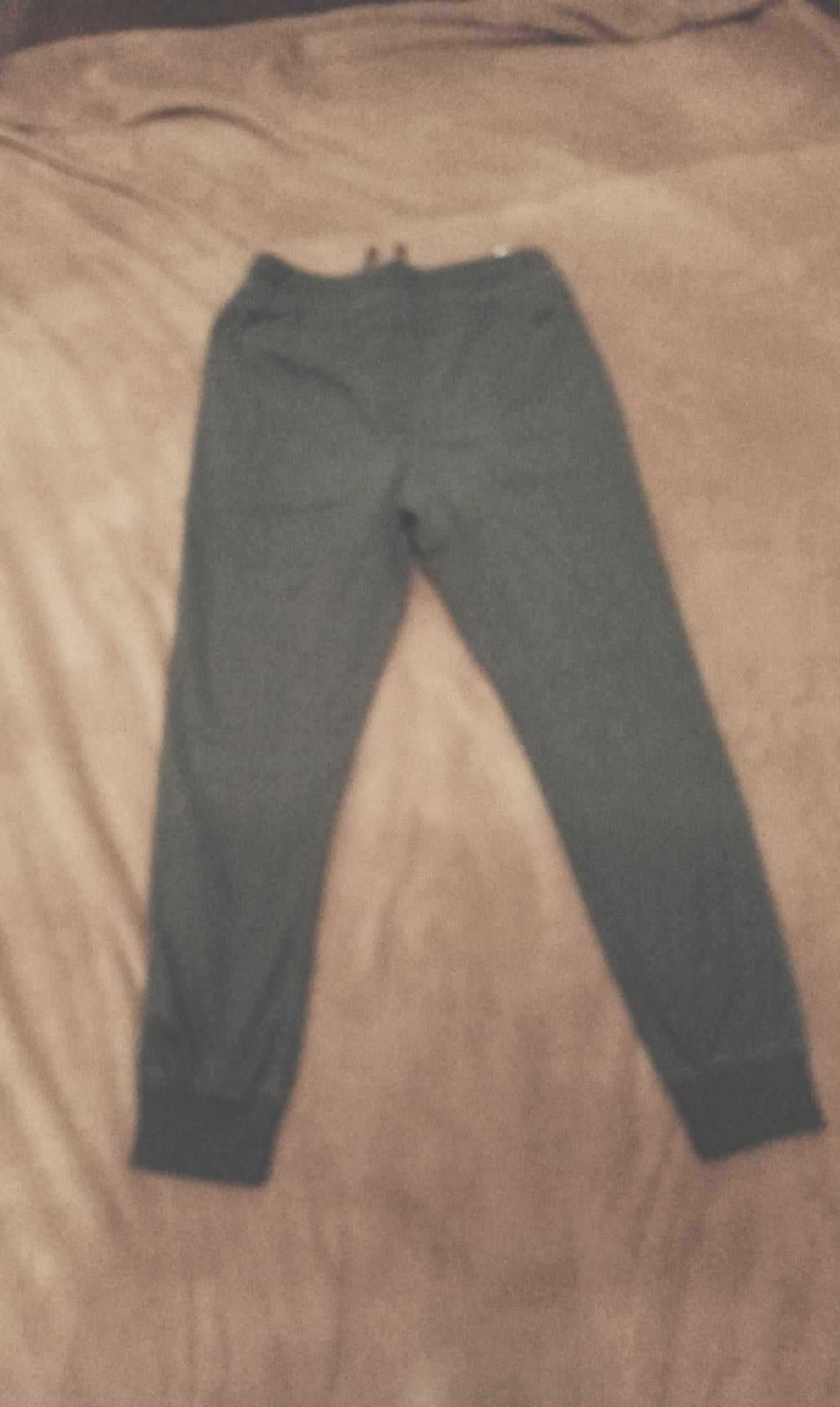 Spodnie chłopięce materiałowe 4F M133 Joggery z bawełny 164 cm