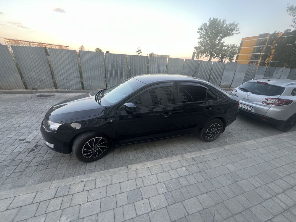 Skoda Rapid 2013