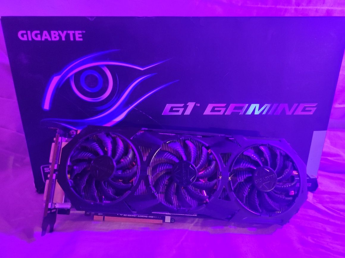 Продаю відеокарту Gigabyte Gtx 970