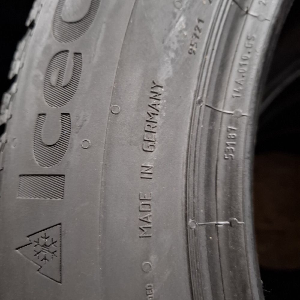 Нові шини 205 60 16 continental Icecontact 2