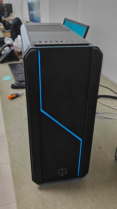 PC Gaming RTX 4060 | Ryzen 5 3600 | 512GB SSD e 1TB HDD - Como Novo