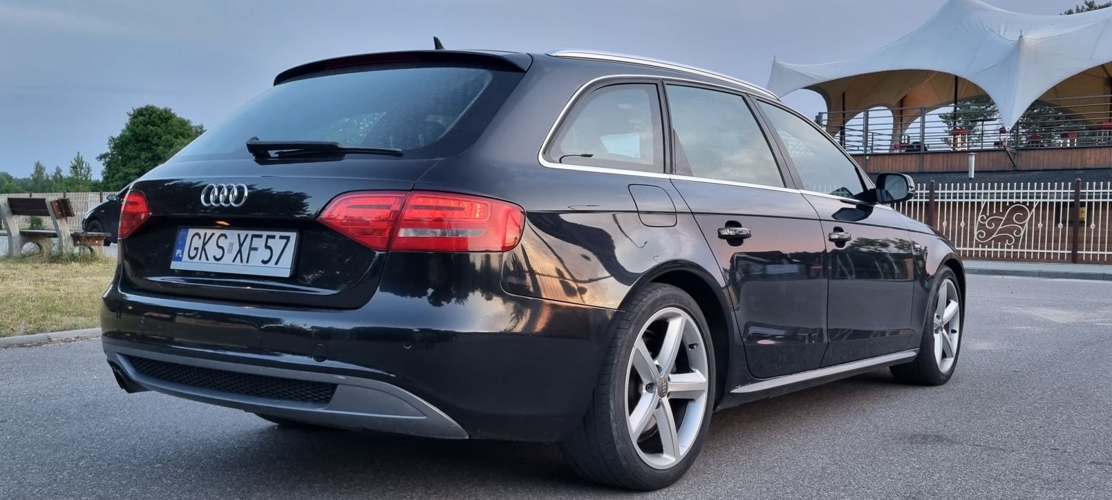 AUDI A4 B8 quattro 2.0 tdi manual S-LINE 2010